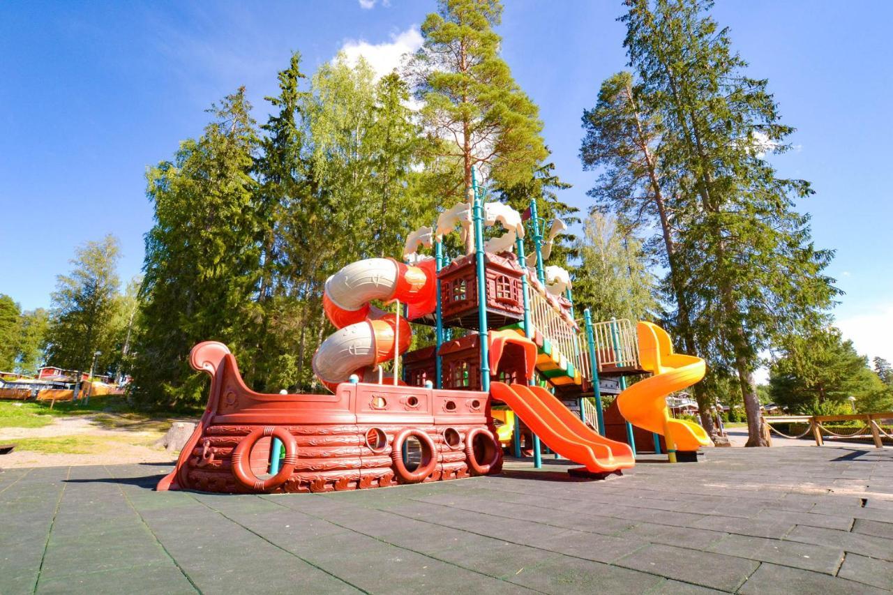 Arjaeng Camping & Stugor Sommarvik 외부 사진